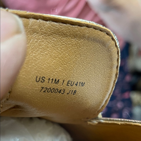 Patricia Nash Shimmering Gold Loafers - Picture 10 of 10